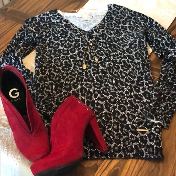 Michael Kors Animal Print Sweater - Picture 1 of 6